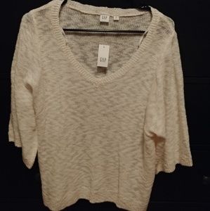 NWT. 3/4 sleeve knit sweater from GAP.